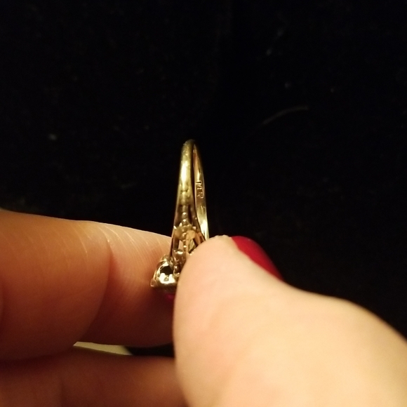 Vintage 1860s Gold Filigree Pink Glass ring - Picture 4 of 12